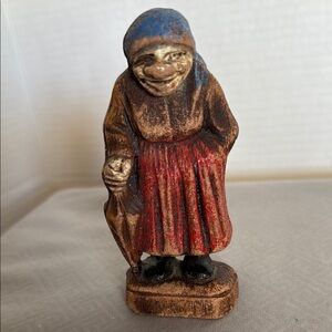 Rustic Unique Syroco Old Women Wooden Figurine With Umbrella Brown & Red Vintage